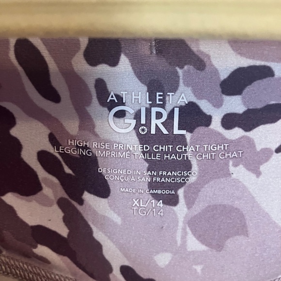 Athleta girls leggings in purple camo - Picture 3 of 3